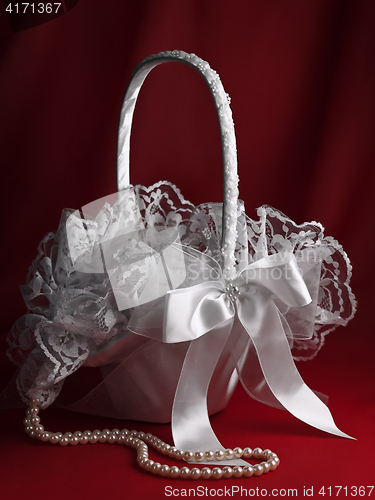 Image of bridal basket