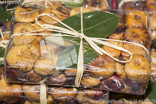 Image of Dried figs in cellophane as a gift package