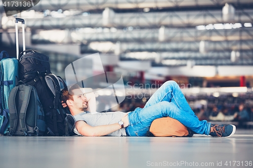 Image of Travelers waiting for departure