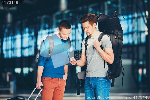 Image of Travelers waiting for departure