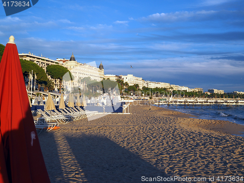 Image of beach and famous hotels along Promenade de la Croisette Cannes F