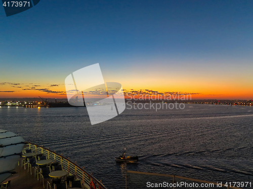 Image of Cruise Sunset