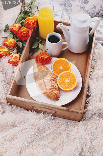 Image of breakfast in bed