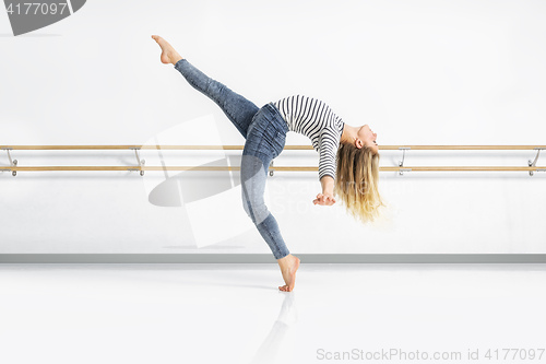 Image of female dancer in action