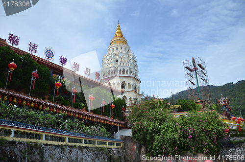 Image of Buddhist temple Kek Lok Si in Penang