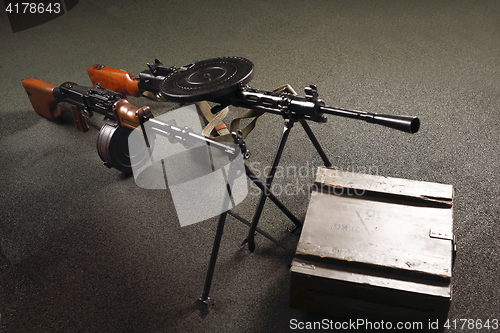 Image of Light machine gun DP. Weapon on the floor.