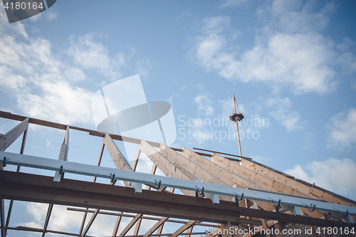 Image of Topping-out ceremony with a wreath