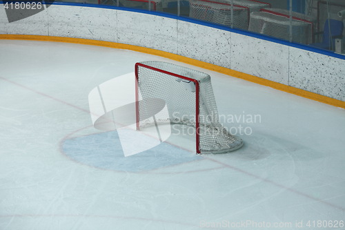 Image of Empty hockey gate