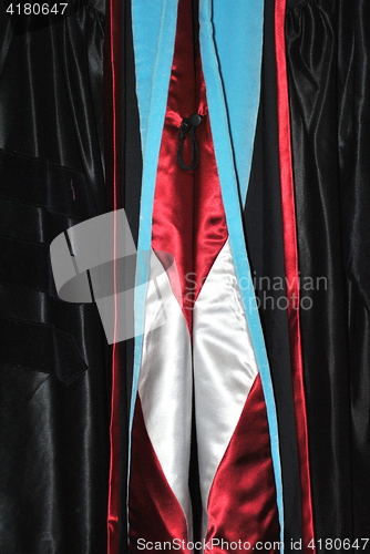 Image of Graduation robe.