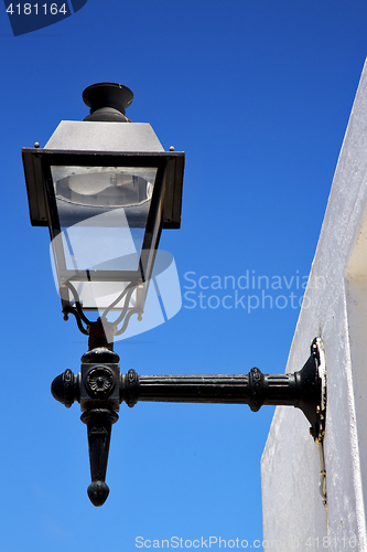 Image of  the blue sky wall arrecife teguise lanzarote 