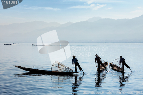 Image of  Traditional Burmese fisherman at Inle lake, Myanmar