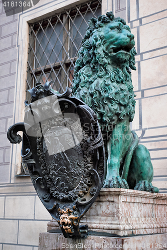 Image of Bavarian lion statue at Munich Residenz palace