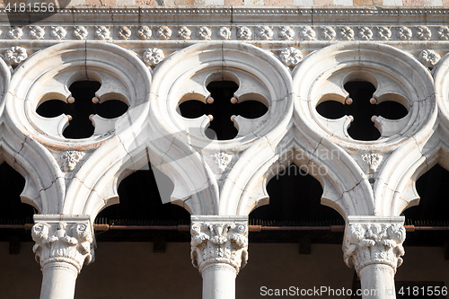 Image of Venice, Italy - Columns perspective