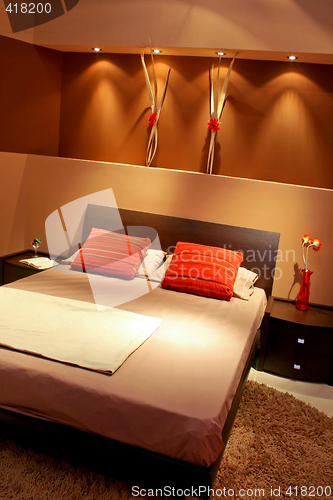 Image of Brown double bed