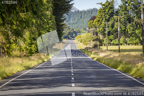 Image of winding road