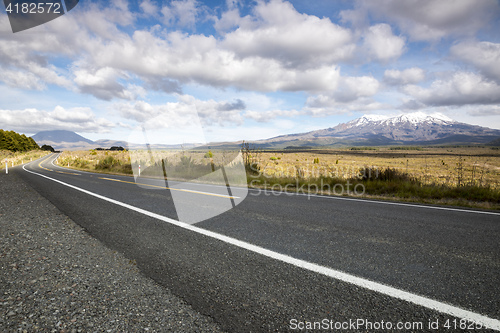 Image of Mount Ruapehu volcano in New Zealand