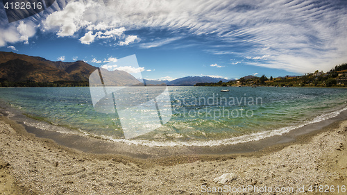 Image of panoramic view over Lake Wanaka in New Zealand