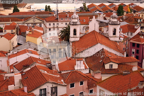 Image of EUROPE PORTUGAL LISBON ALFAMA FADO