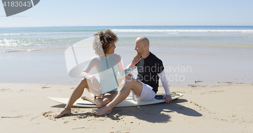 Image of A couple at the seaside