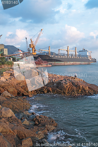 Image of dock basin