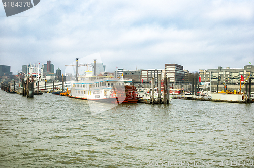 Image of panoramic view of river Elbe and Hamburg