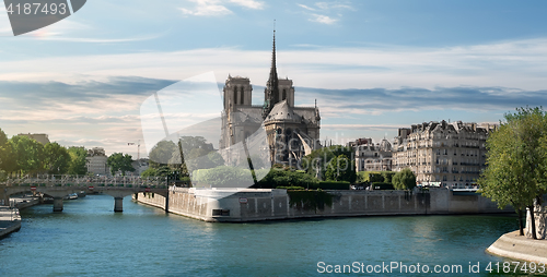 Image of Notre Dame on Seine