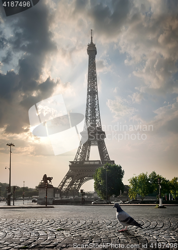 Image of Overcast in Paris