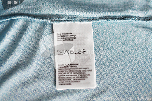 Image of label with users manual of clothing item