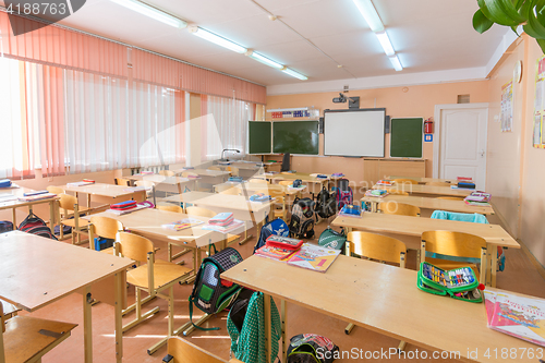 Image of Interior class in primary school, general plan