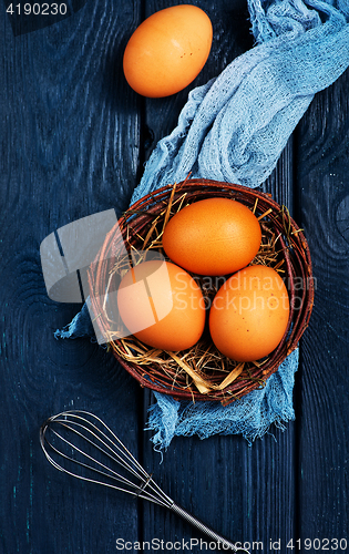 Image of raw chicken eggs