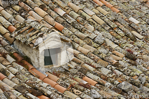 Image of Roof with claytiles