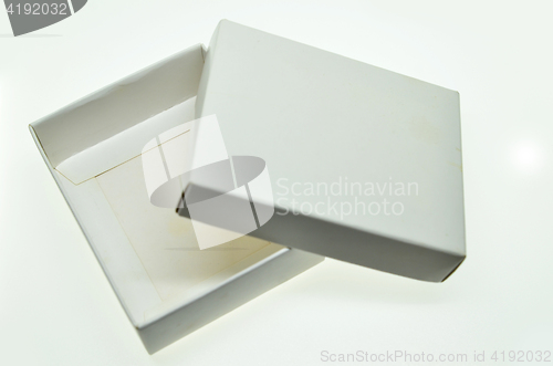 Image of Blank open box