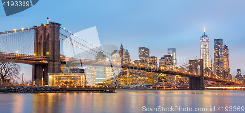 Image of Brooklyn bridge at dusk, New York City.