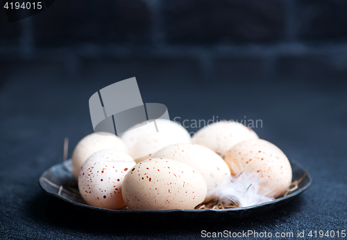 Image of raw chicken eggs