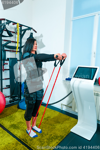 Image of The female athlete doing they exercise in a ems fitness studio