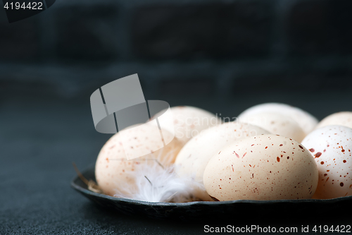 Image of raw chicken eggs