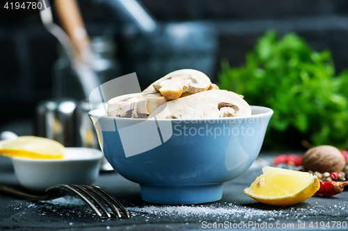 Image of raw mushroom