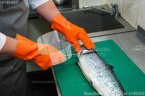 Image of cutting salmon fish