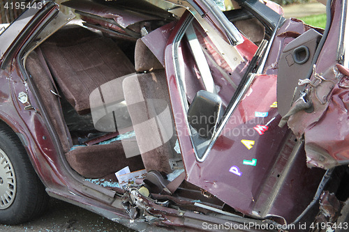 Image of Car wrecked.
