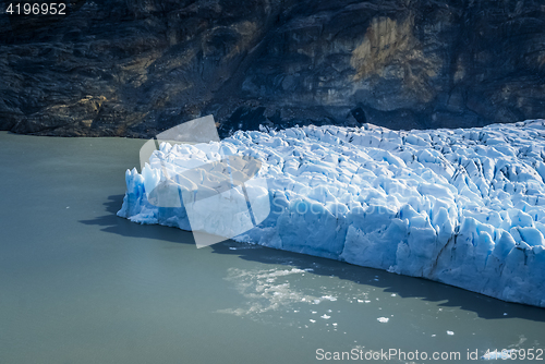 Image of Glacier and water