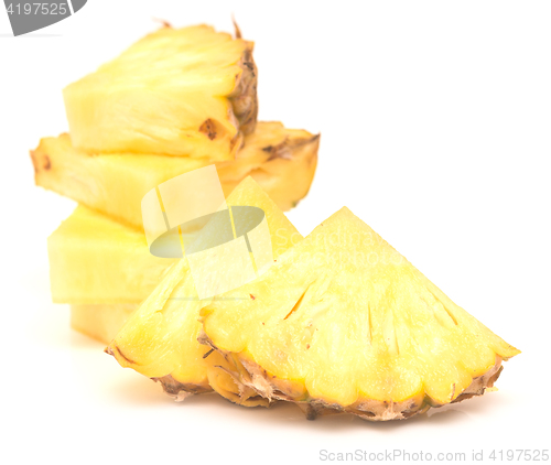 Image of pieces of pineapple