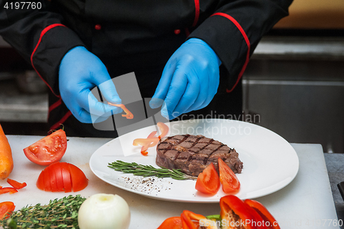 Image of Chef set grilled meat