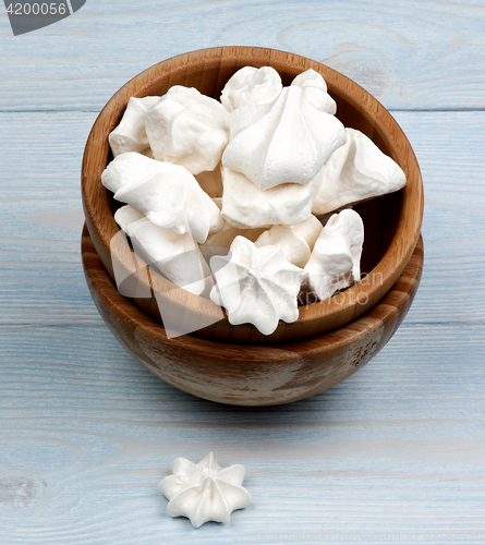 Image of Vanilla Meringues Cakes