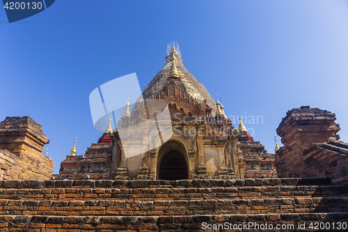 Image of Bagan buddha tower at day