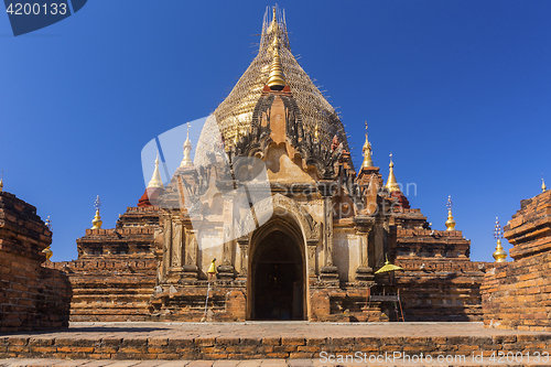 Image of Bagan buddha tower at day