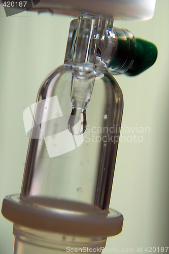 Image of Medicine drops in transfusion set