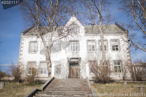 Image of Old Valderøy School