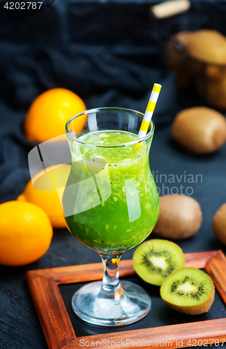 Image of kiwi smoothie