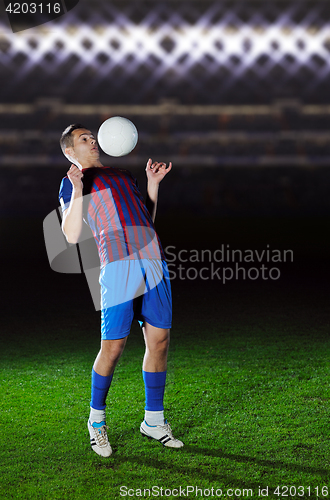 Image of football player in action