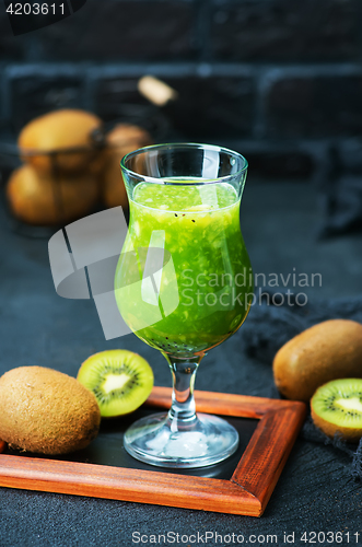 Image of kiwi smoothie